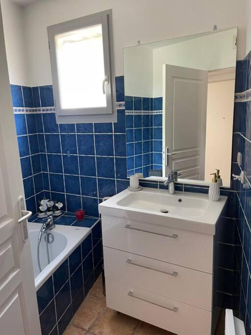 Superbe Appartement Au Coeur Du Luberon. Goult Bagian luar foto